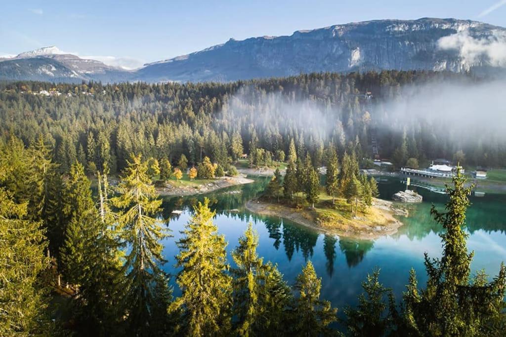 Private Apartment With Parking Spot In The Center Flims Esterno foto